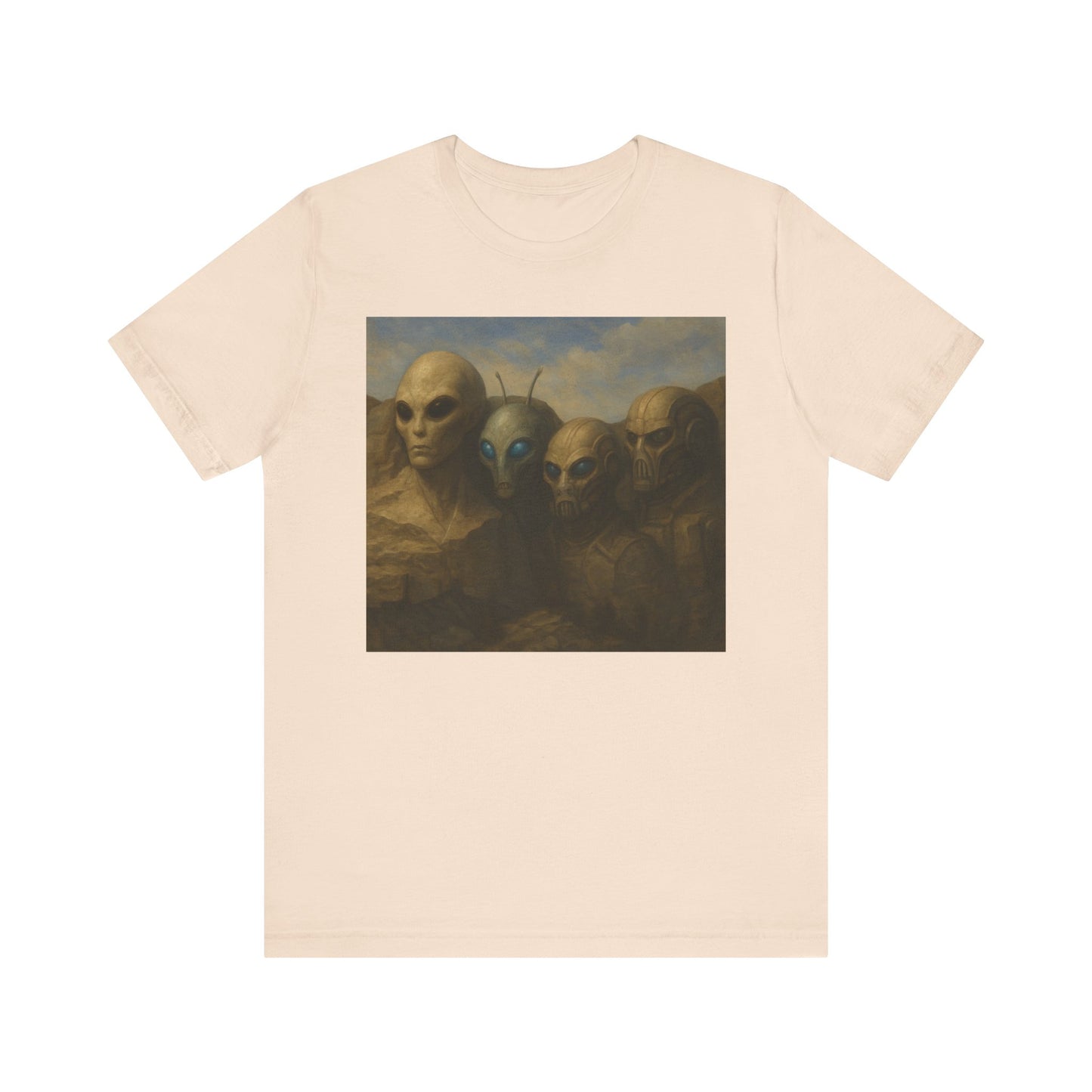 Alien Portrait T-Shirt — Vintage Sci‑Fi Art Tee