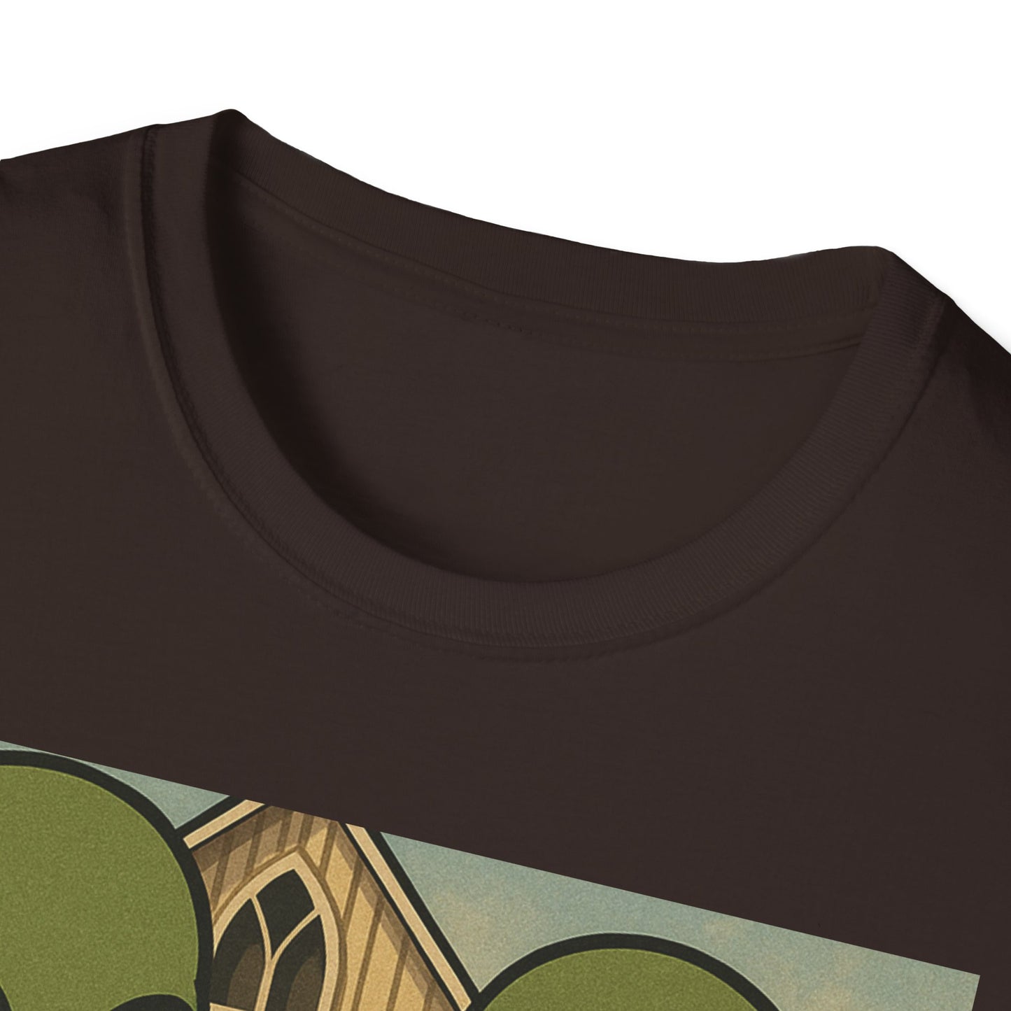 Alien American Gothic T-Shirt — Funny Retro Sci‑Fi Art Tee