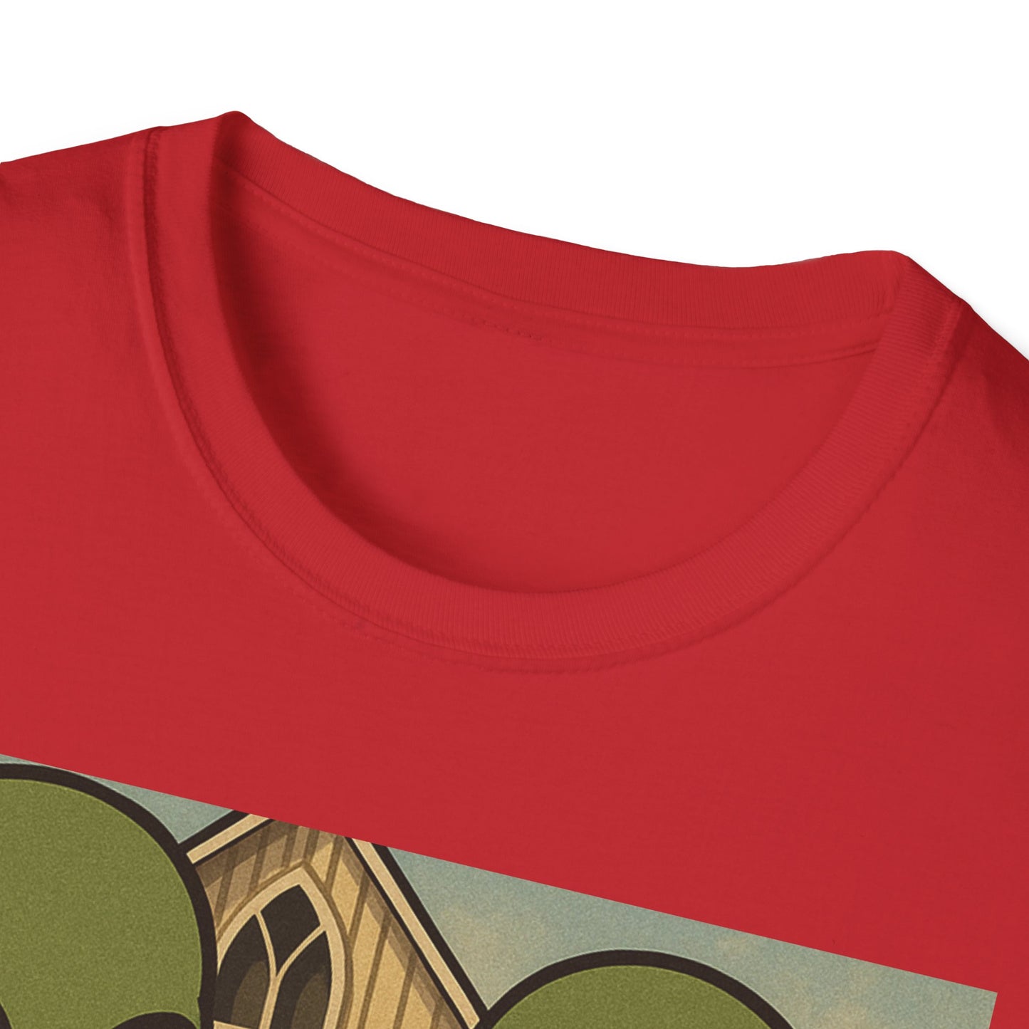 Alien American Gothic T-Shirt — Funny Retro Sci‑Fi Art Tee