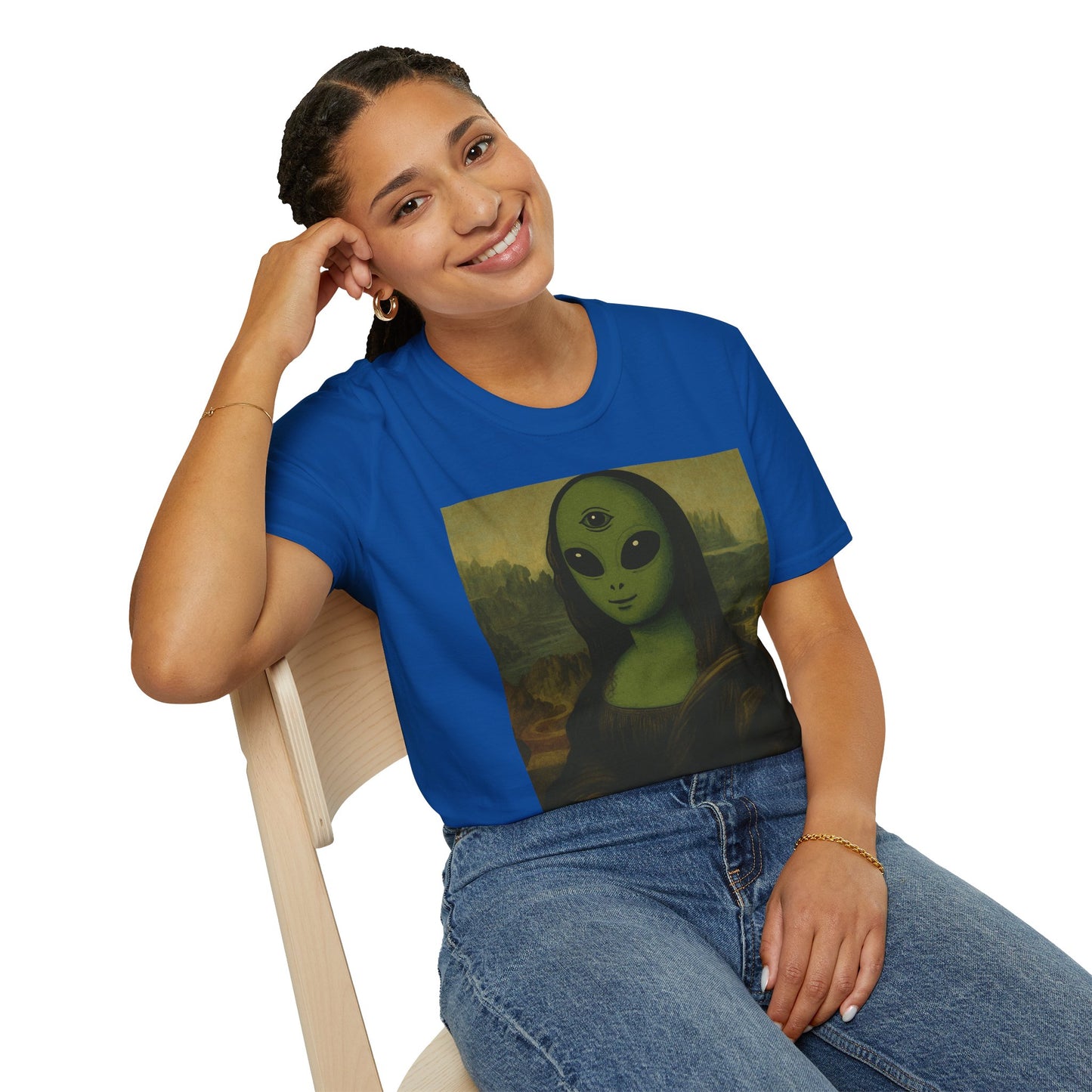 Alien Mona Lisa T-Shirt — Retro Green UFO Art Tee