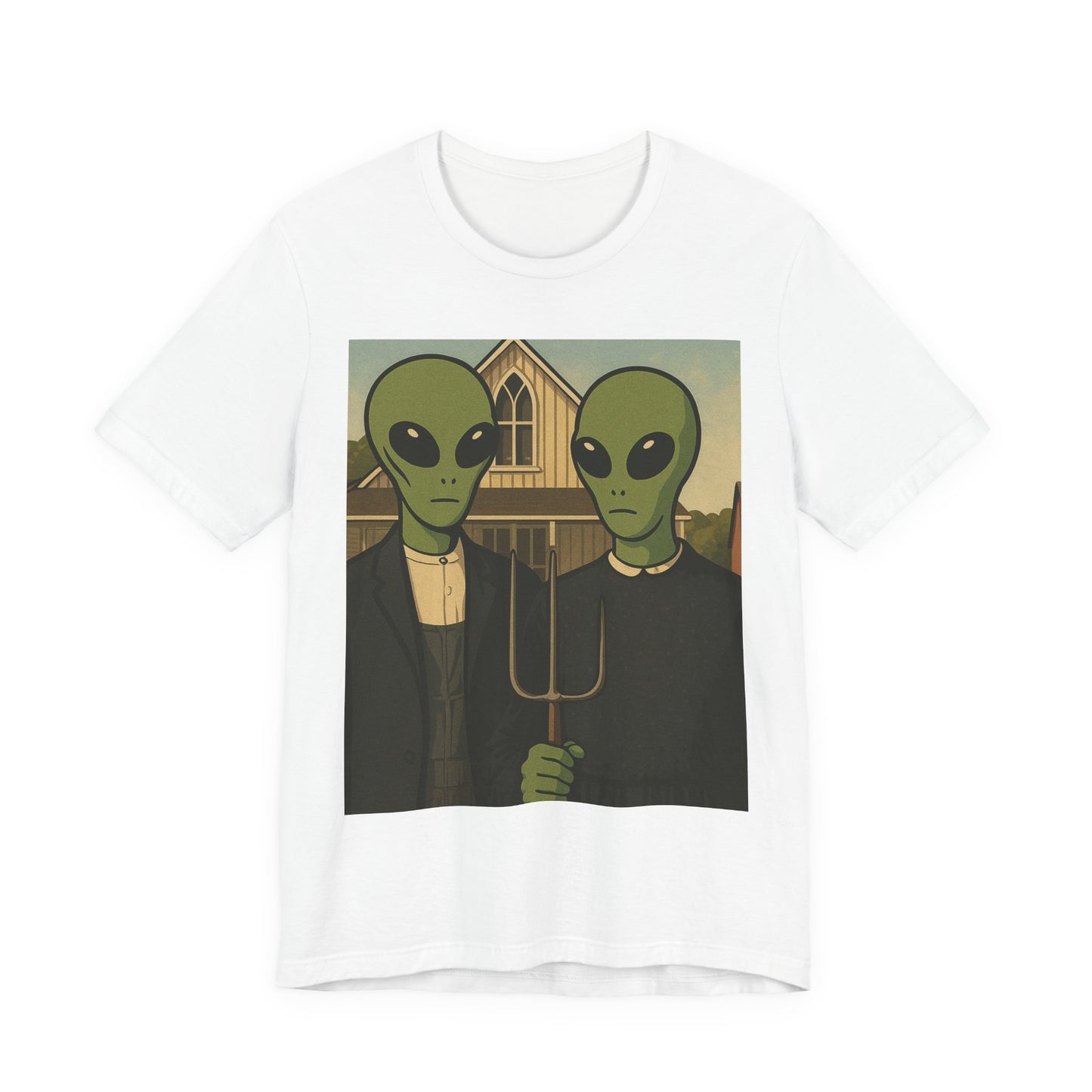 Alien Gothic Farmhouse T‑Shirt — Retro Green Alien American Gothic Tee