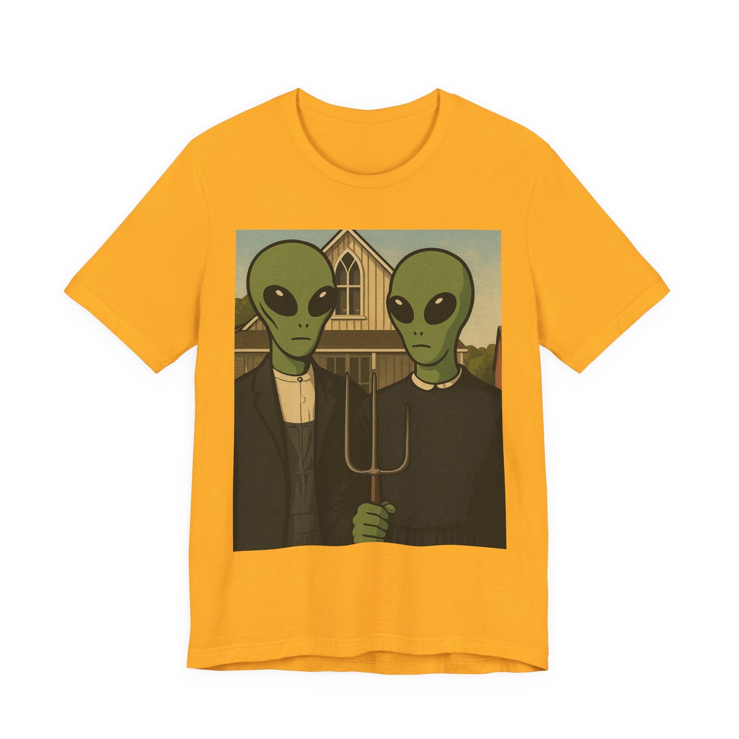 Alien Gothic Farmhouse T‑Shirt — Retro Green Alien American Gothic Tee