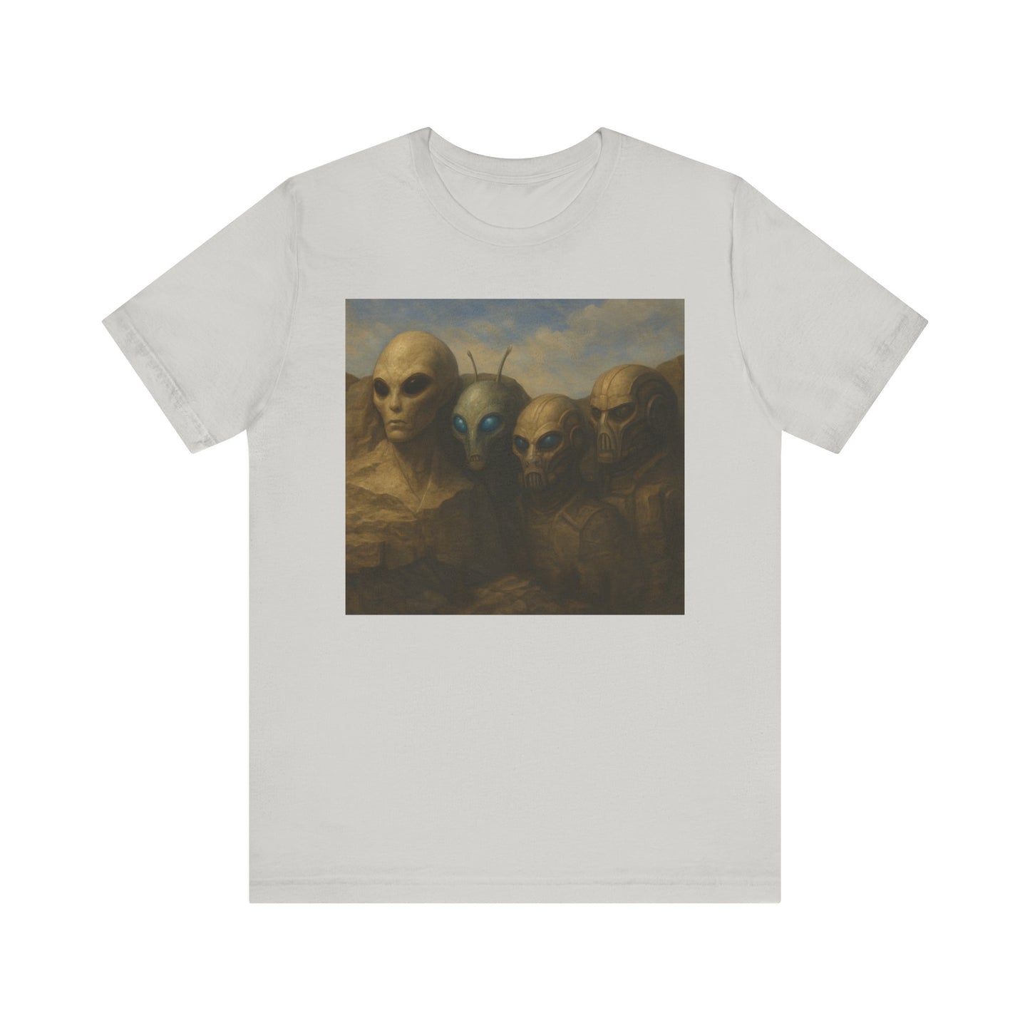 Alien Portrait T-Shirt — Vintage Sci‑Fi Art Tee