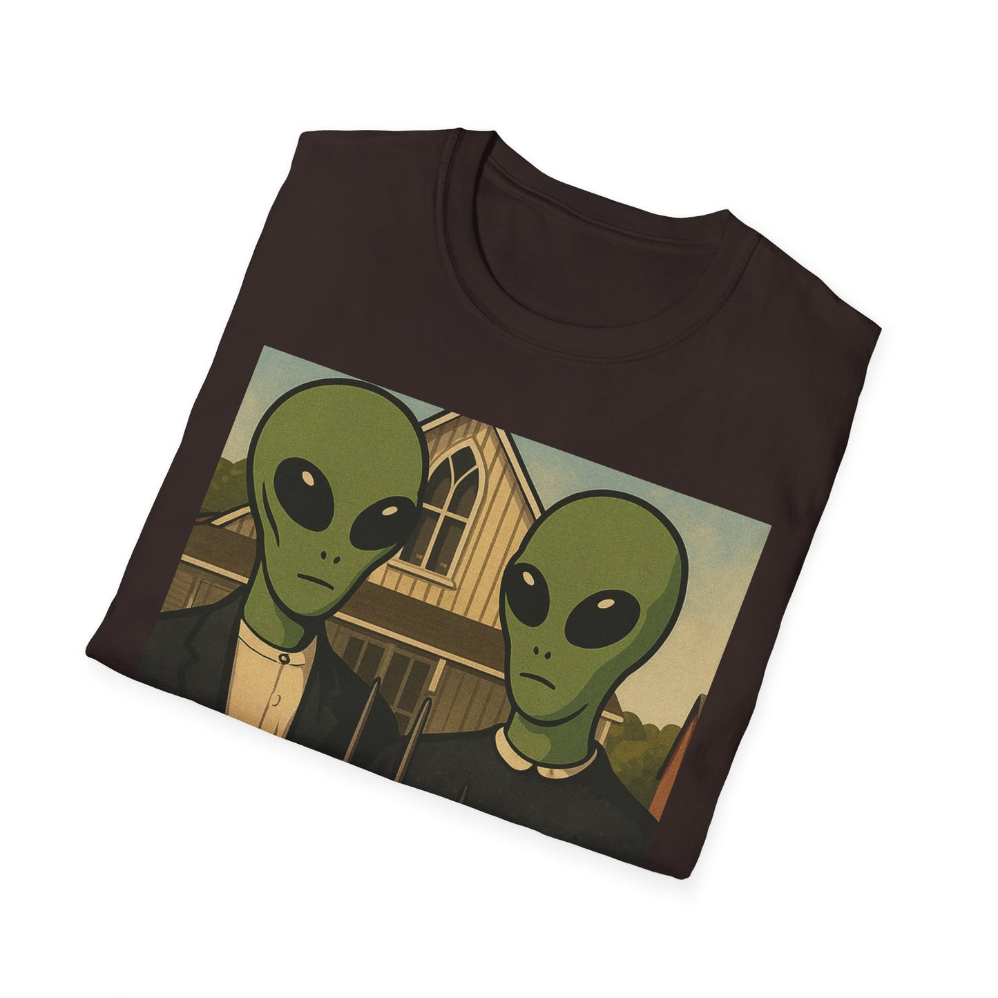 Alien American Gothic T-Shirt — Funny Retro Sci‑Fi Art Tee
