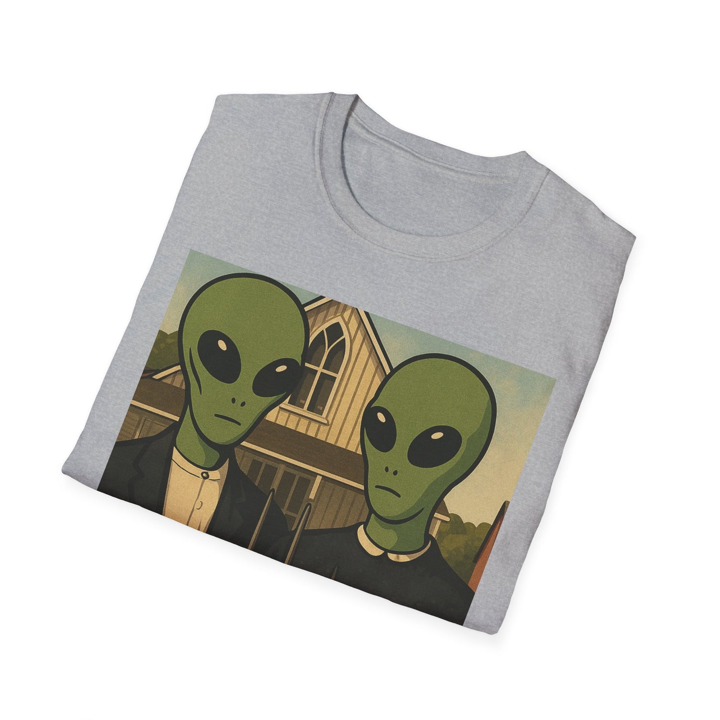 Alien American Gothic T-Shirt — Funny Retro Sci‑Fi Art Tee