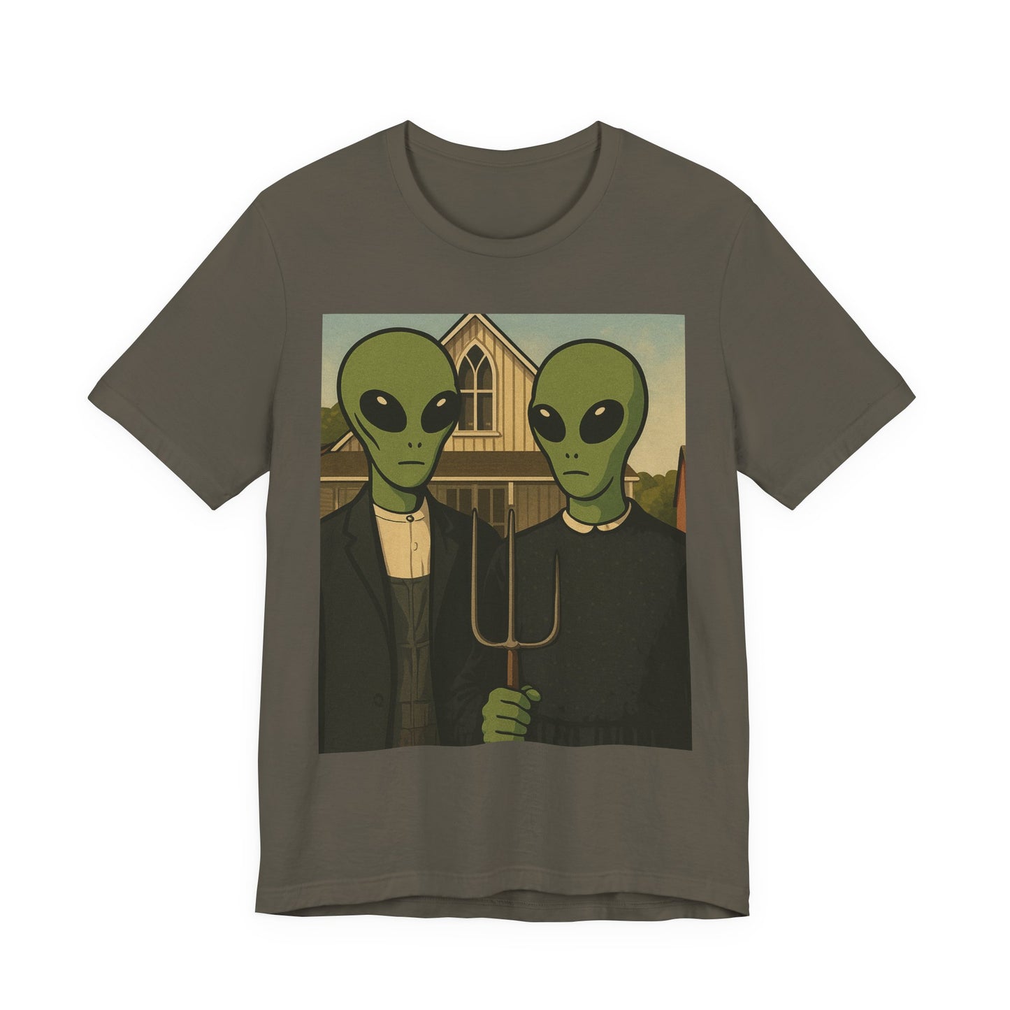 Alien Gothic Farmhouse T‑Shirt — Retro Green Alien American Gothic Tee
