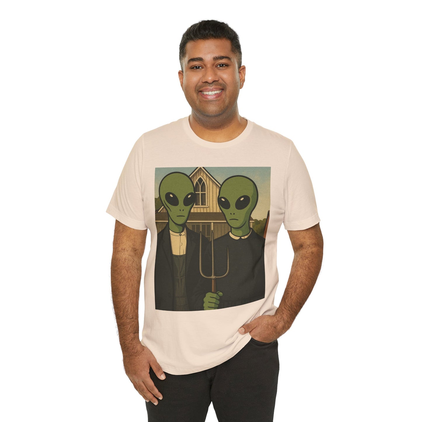 Alien Gothic Farmhouse T‑Shirt — Retro Green Alien American Gothic Tee