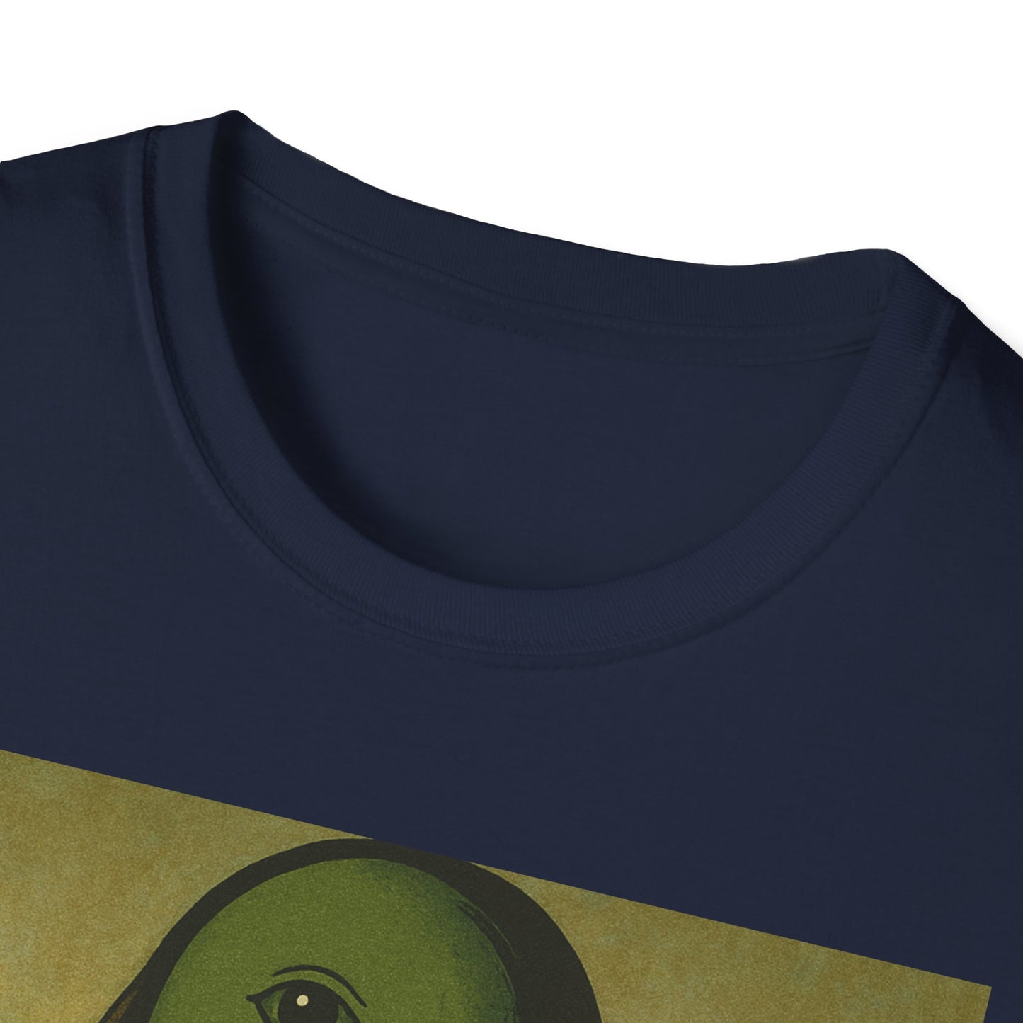 Alien Mona Lisa T-Shirt — Retro Green UFO Art Tee