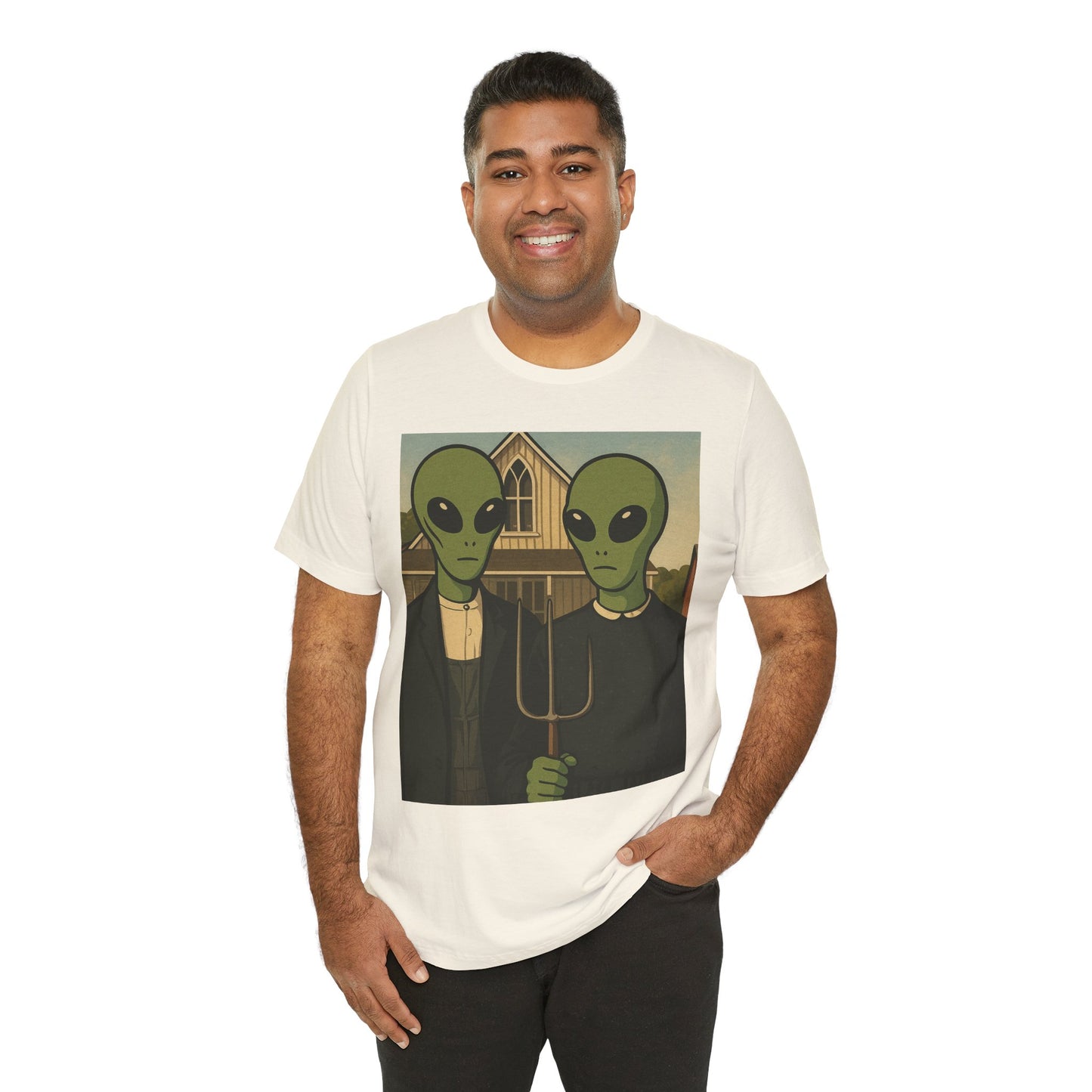 Alien Gothic Farmhouse T‑Shirt — Retro Green Alien American Gothic Tee