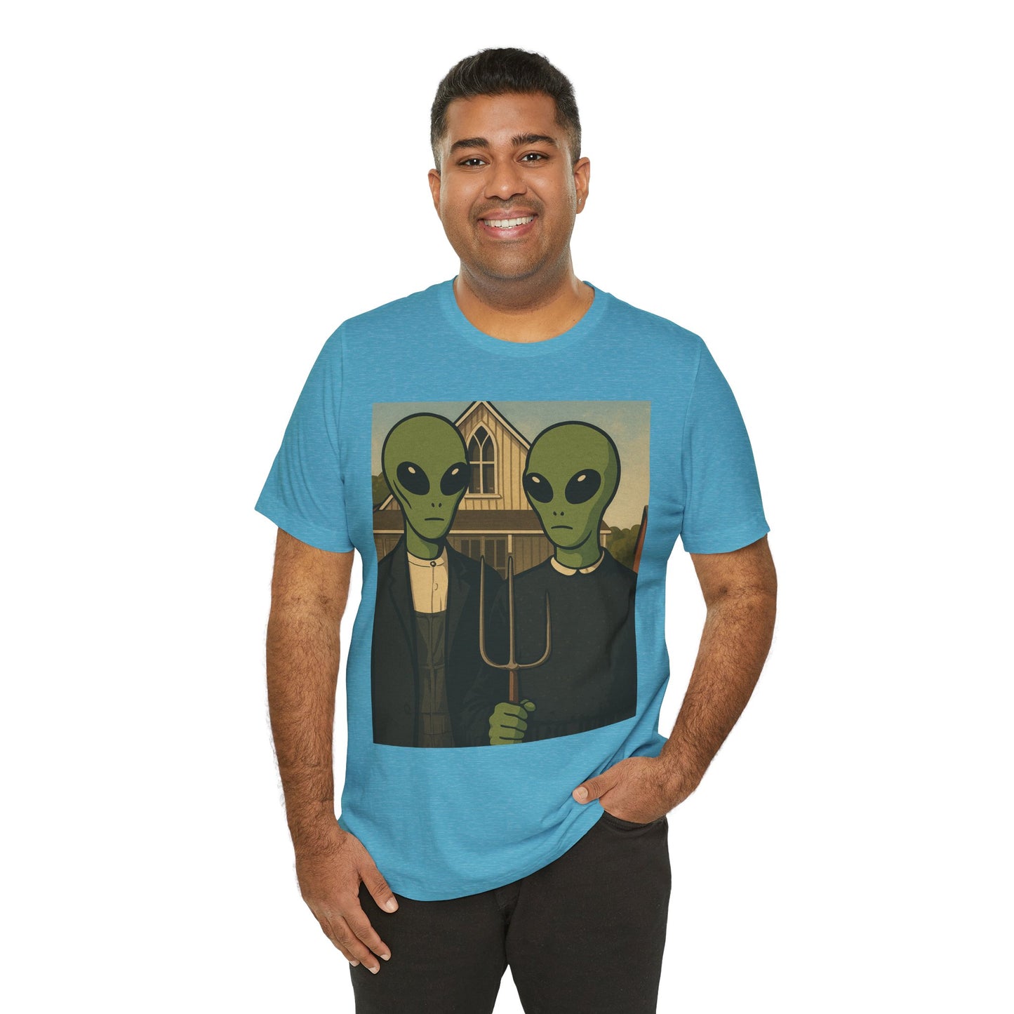 Alien Gothic Farmhouse T‑Shirt — Retro Green Alien American Gothic Tee